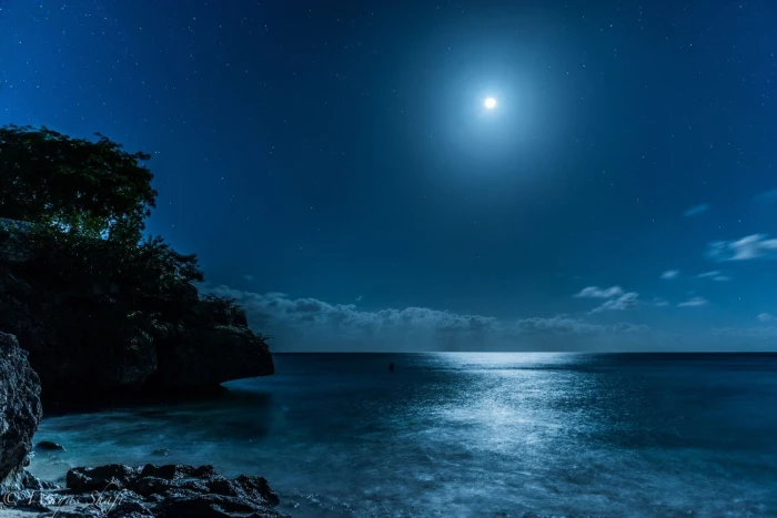 body of water landscape nature Caribbean sea starry night 2k