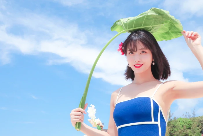 Twice K pop singer women sunlight twice momo Asian sky