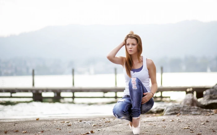 women beach jeans torn outdoors model ballerina 2k