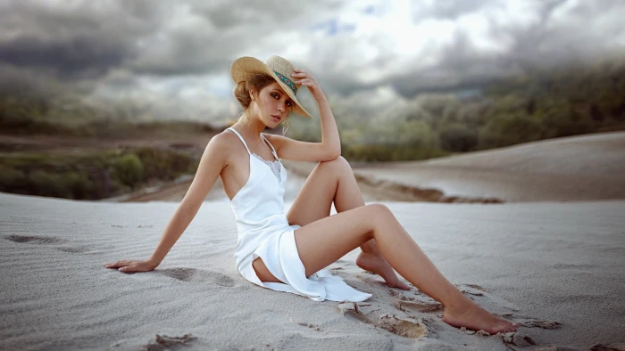 barefoot hat women sitting legs Georgy Chernyadyev Ksenia Kokoreva 2k