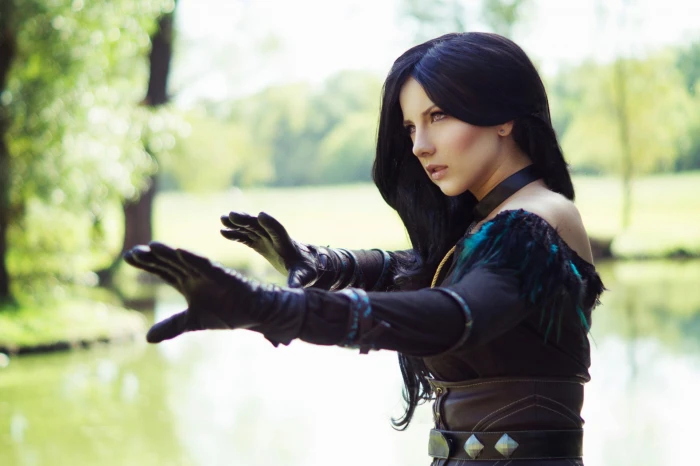 Women Cosplay The Witcher 3 Wild Hunt Yennefer of Vengerberg 2k