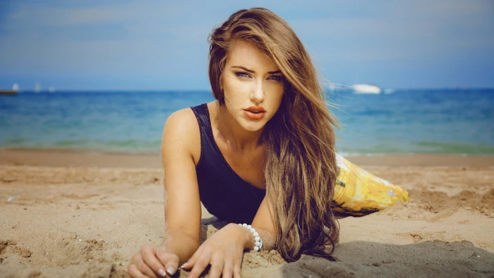 women's black sleeveless top brunette clothing gray eyes 2k