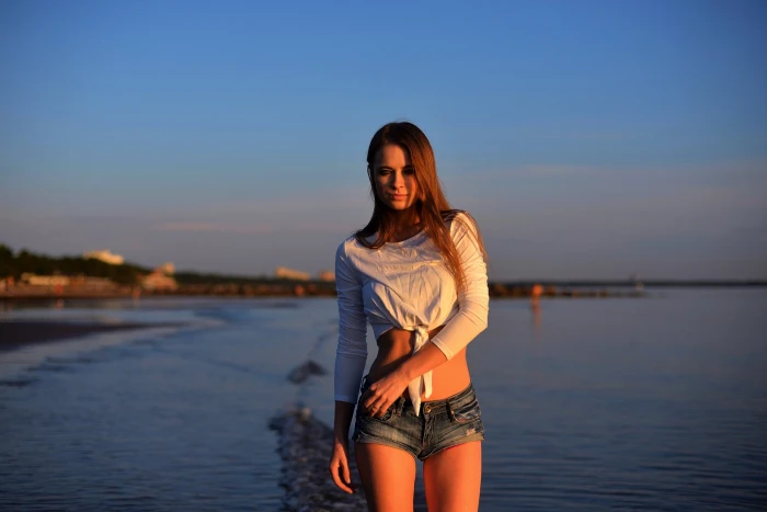 women portrait sea jean shorts outdoors smiling 2k