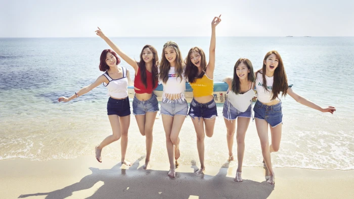 Music Laboum Asian Beach Brunette Girl Band K Pop Korean 2k