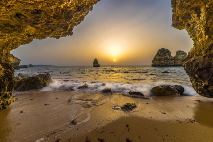 nature landscape cave beach rock sea sand horizon Portugal 2k
