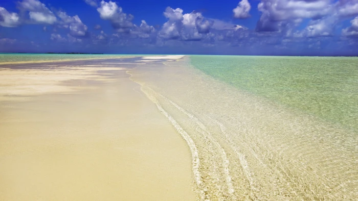 ocean wave sky clouds beach horizon water sea land scenics nature 2k