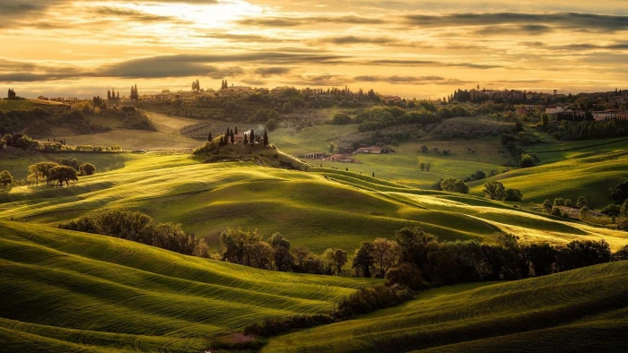 italy tuscany landscape fields summer scenery europe 2k