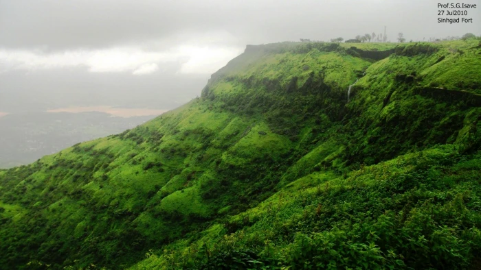 Sinhgad Fort pune india green grasses and shrubs mula mutha 2k