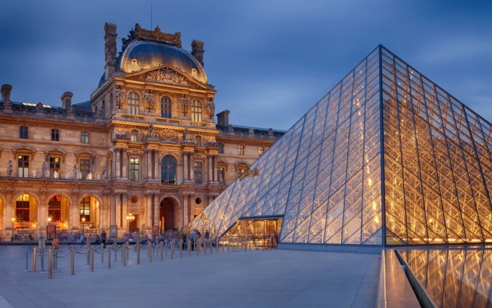 Louvre Paris France pyramid architecture built structure 2k