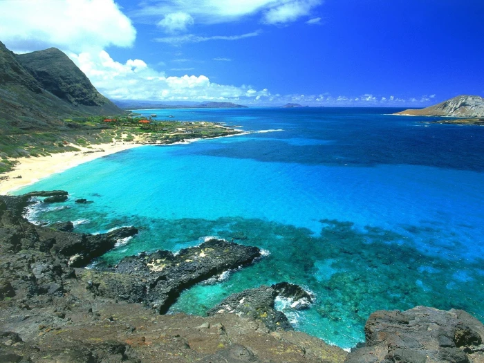 coast island sea beach Hawaii water scenics nature 2k
