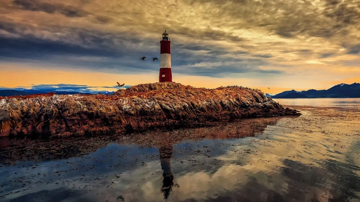 ushuaia Patagonia nature beach lighthouse 2k