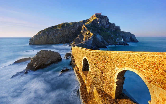Gaztelugatxe Spain sea bridge rocks island arch Basque Country 2k