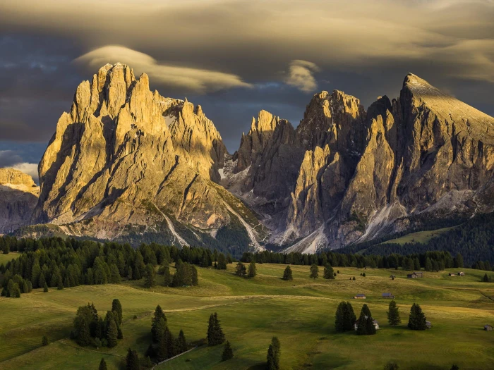 alpe di siusi italy nature mountains dolomites green grass 2k