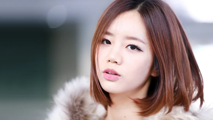 Singers Lee Hyeri Asian Brown Eyes K Pop Korean Redhead 2k