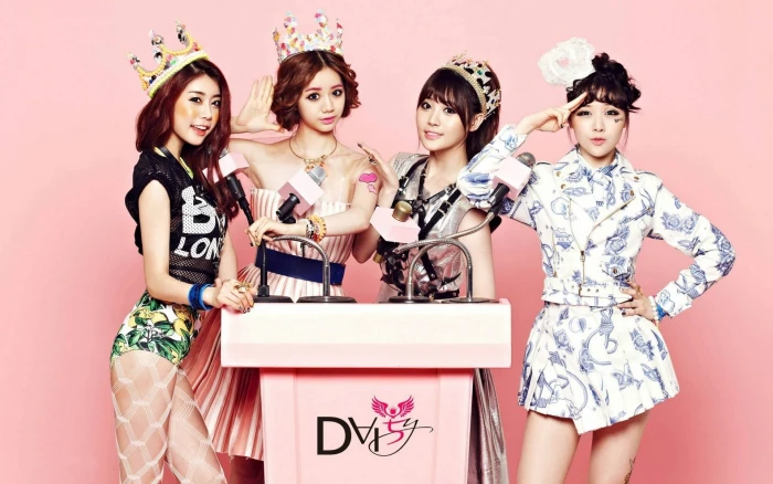 Girls Day Korean beauty portfolio wallpaper 03 Girl s young adult 2k