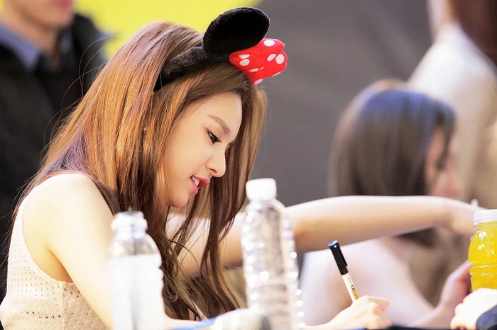 korean girl group 2k