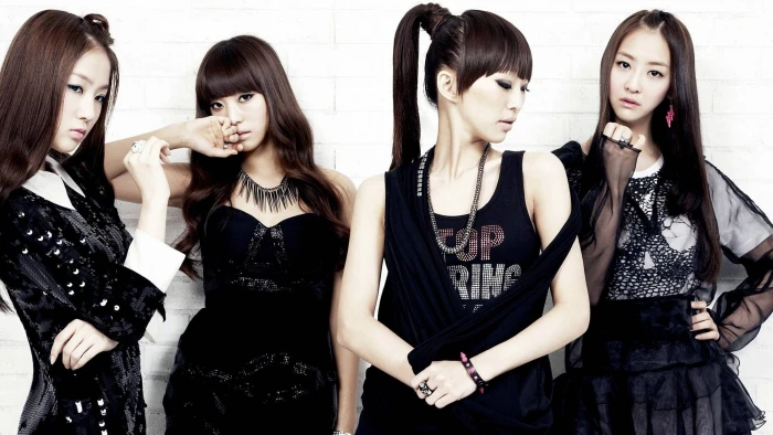 Sistar Korean girls singer photo wallpaper 02 black tank top 2k