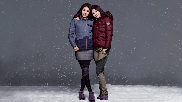 women Asian winter snow Korean model smiling cold temperature 2k