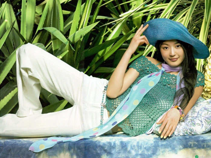 actress asians black celebrity hair hats hyun jeon korean 2k