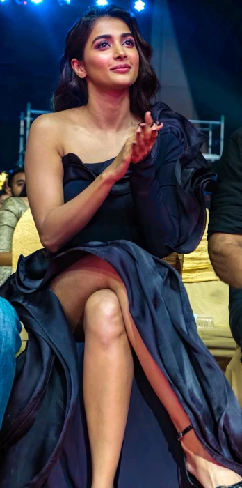 Gorgeous pooja hedge indian celebrity actress