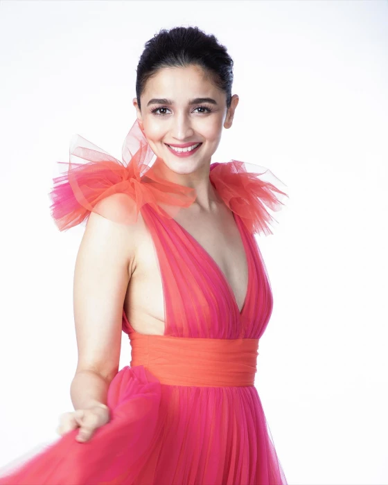 Braless Alia indian actress celebrity