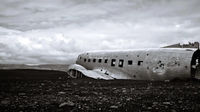 airplane wreck crash iceland solheimasandur plane 2k 4k
