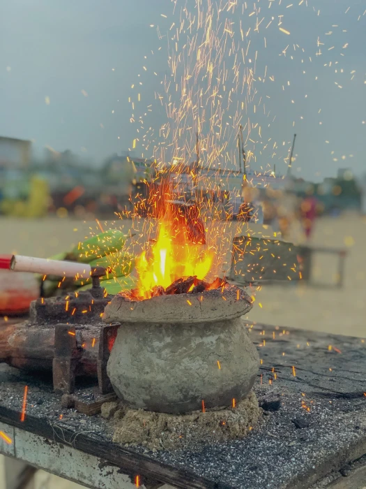 india chennai elliots beach burning fire flame natural phenomenon 2k