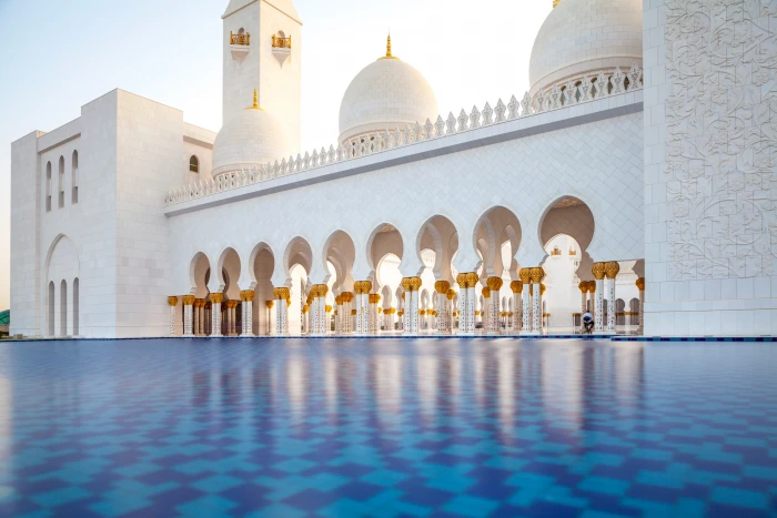 white concrete structure moshe mosque abu dhabi arabic 2k 4k 5k