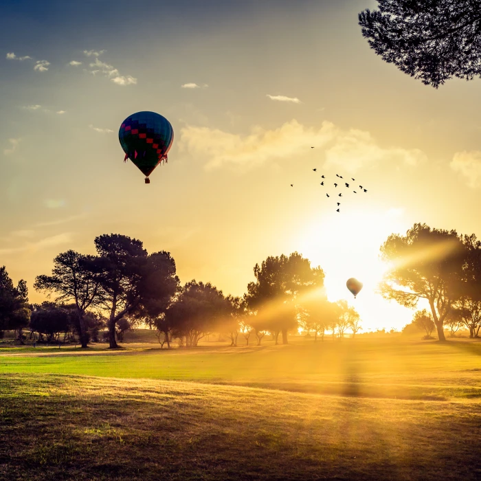 hot air balloons in sunset scenery Amanece Canon Sigma 2k 4k