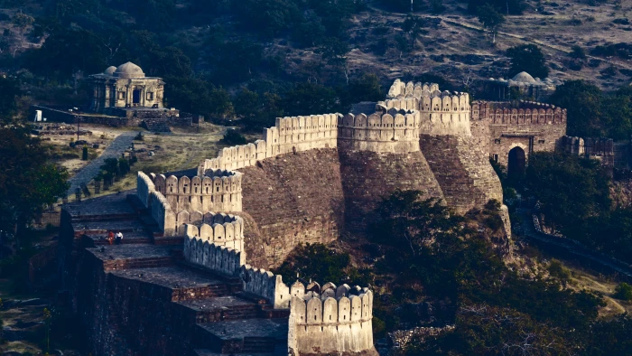 landscape photo of concrete wall kumbhalgarh fort architecture 2k 4k 5k