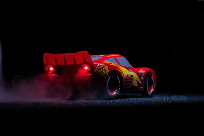 Lightning McQueen Cars 3 poster 2k 4k 5k 8k