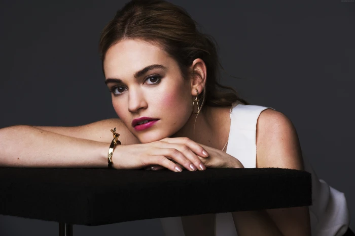 Lily James photo 2k 4k 5k