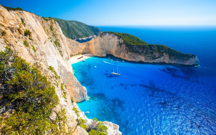 Navagio Beach Or Shipwreck In Zante Greece Ultra Hd Tv Wallpaper For Desktop Laptop Tablet And Mobile Phones 2k 4k