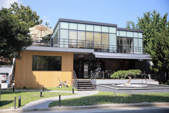 durban daegu restaurants fusion korean building exterior 2k 4k 5k