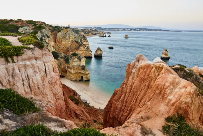 rock formation near ocean at daytime barranco Tras 2k 4k 5k
