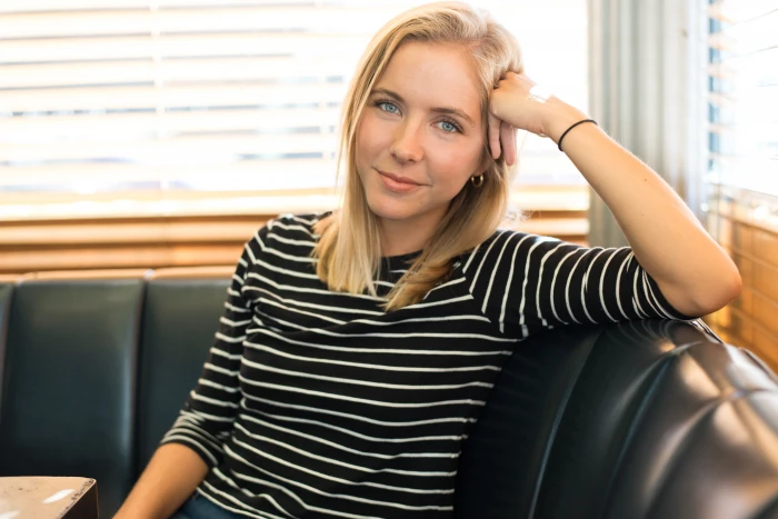 stephanie danler celebrities girls hd one person 2k 4k 5k