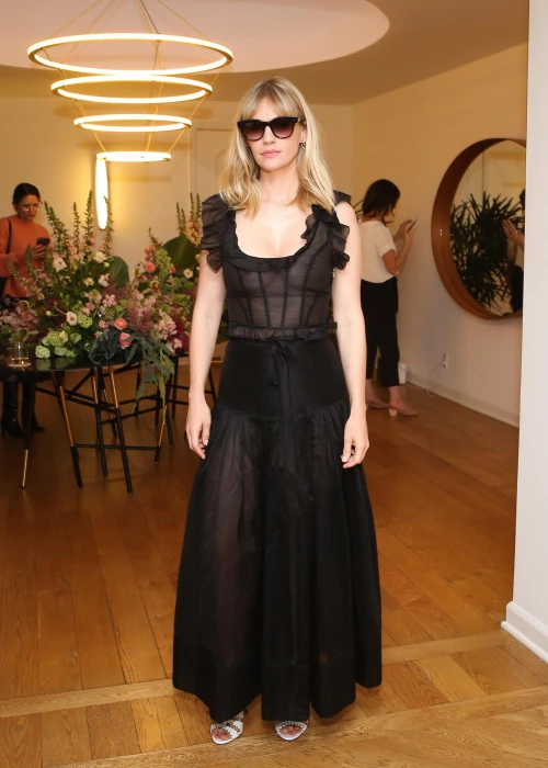 January Jones celebrity celeb celebrities hollywood 2k actress