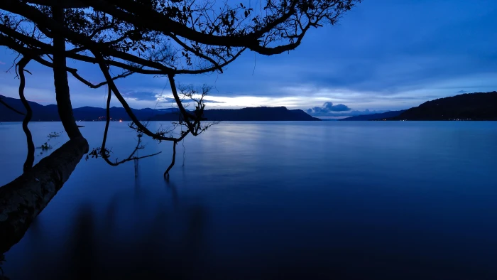 Dawn on Lake Toba nature landscape sun 2k 4k