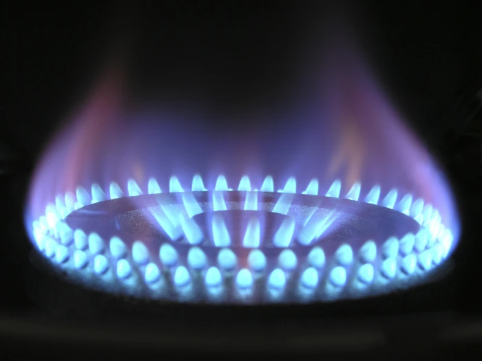 macro photography of turned on gas burner flame blue 2k