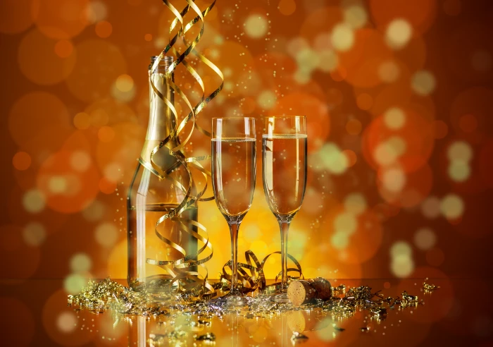 two champagne glasses holiday bottle tube serpentine bokeh 2k 4k 5k 8k