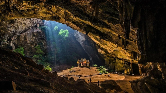 cave thailand phraya nakhon khao sam roi yot national park 2k