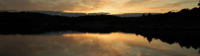 dual monitors multiple display reflection water sky scenics nature widescreen dualmonitor dualscreen 2k 4k