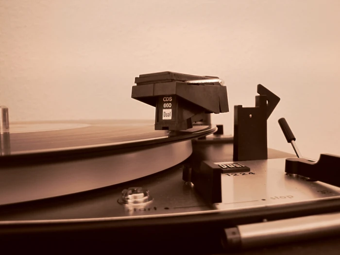 sepia photography of turntable Technology Dual scratching widescreen dualmonitor dualscreen 2k 4k