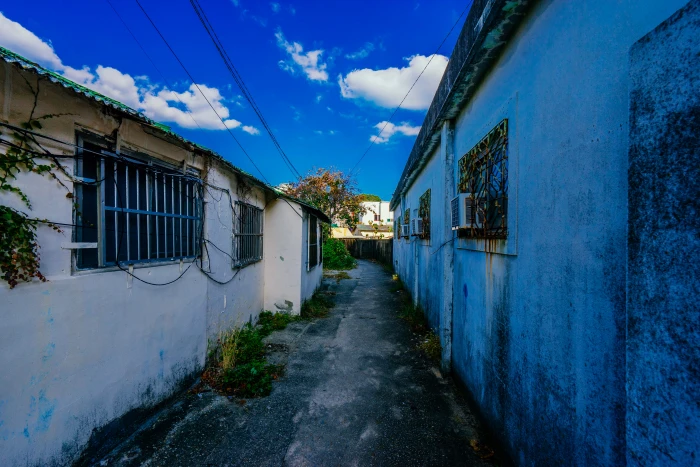 south korea street narrow blue old 2k 4k 5k