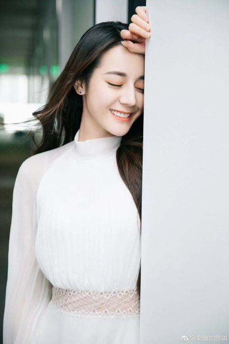 Dilraba Dilmurat Chinese actress