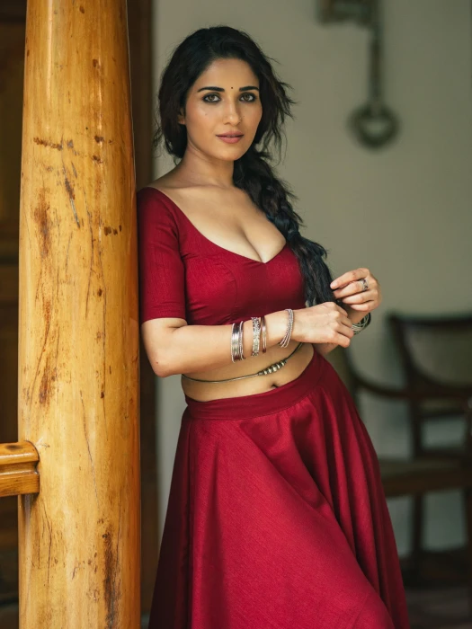 Ruhani Sharma 2k