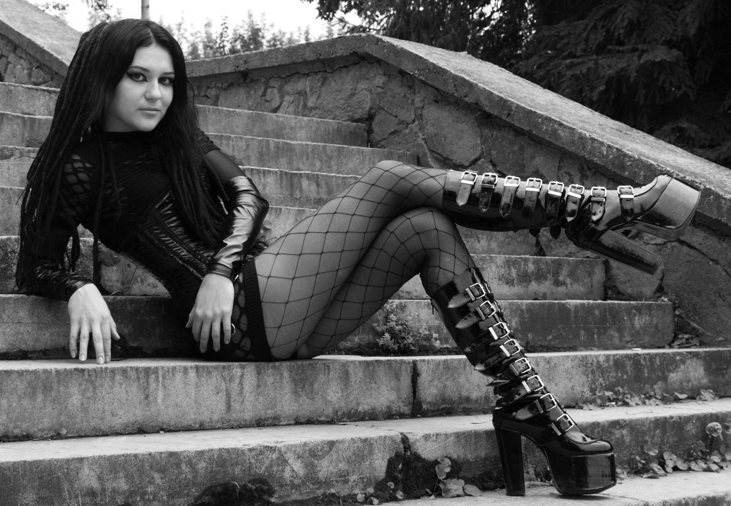 Cyber Dark Emo fetish girl Girls goth Gothic vampire 2k