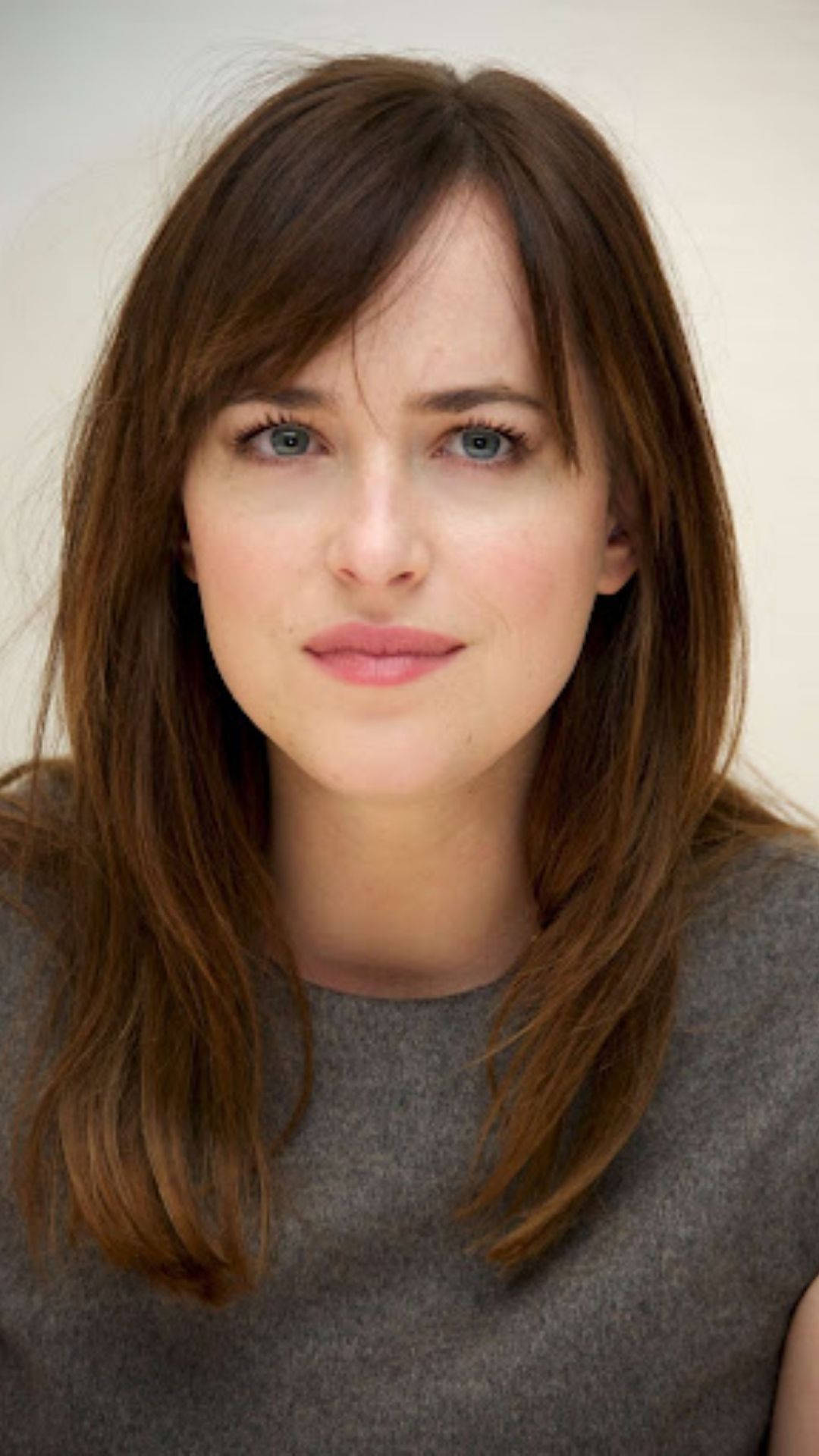 dakota johnson curious face actress hollywood