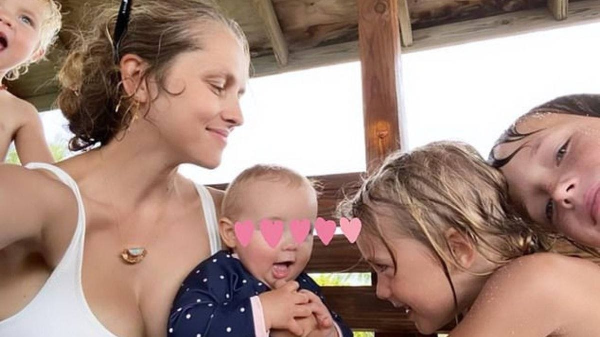 teresa palmer with her children actress hollywood