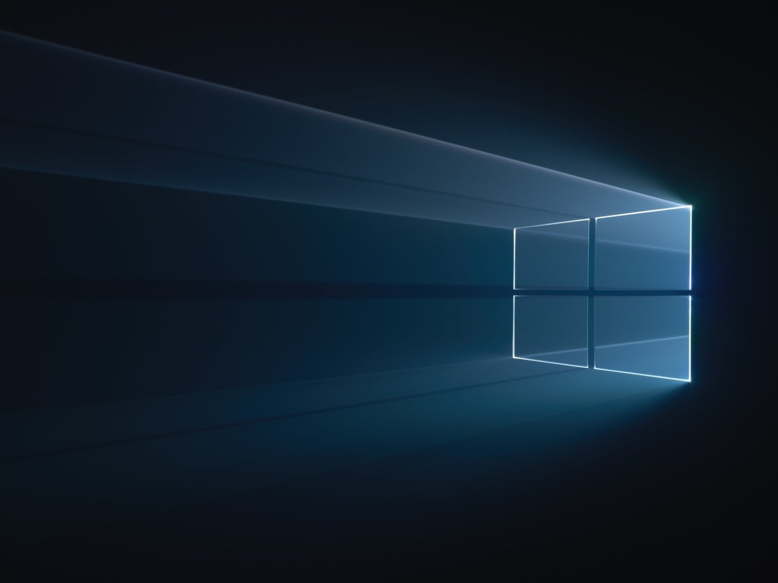 Windows logo 10 abstract GMUNK blue studio shot 2k